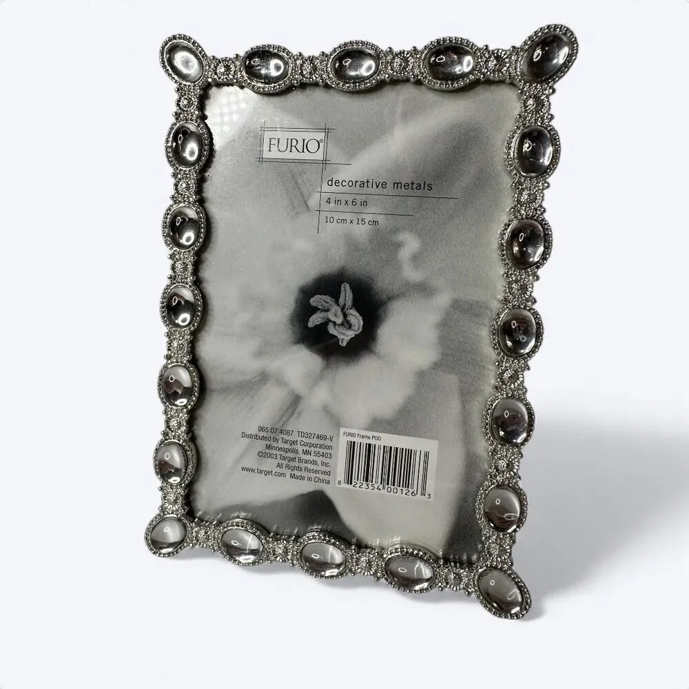 Furio Decorative Metals 4x6 Picture Frame‎ Silver Tone Mirrored Stones Standing